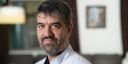 Андрей Данилин: «Продезинфицироваться» алкоголем от вируса - это русская рулетка