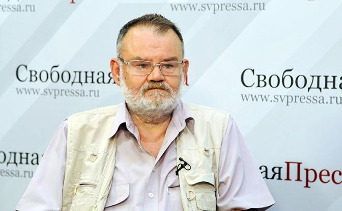 Олег Хлобустов