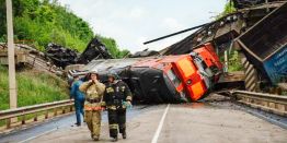 «Там дети! Дети кричат!»: Подрыв мостов в Брянской и Курской областях России