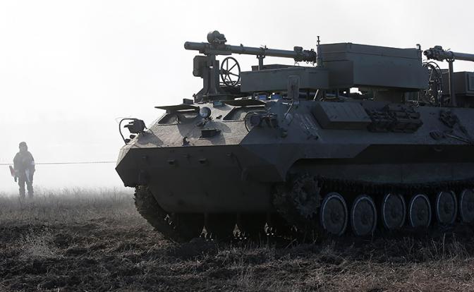На фото: автоматизированная станция помех из состава комплекса радиоэлектронной борьбы (РЭБ) "Борисоглебск-2"