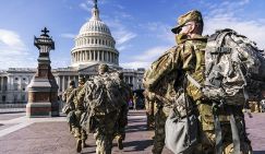 В США – госпереворот в миниатюре. Трамп начинает действовать, как Наполеон