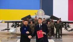 Axios: «Сотня Rafale» – лишь символический подарок на «свадьбу двух наполеончиков», Зели и Мака