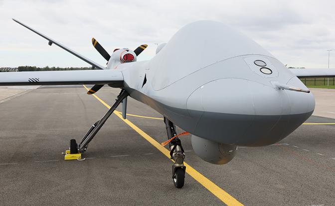 На фото: дистанционно управляемая авиационная система MQ-9B "SkyGuardian"