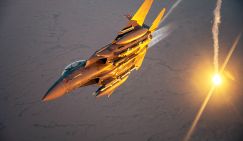 Сенсационный "недружественный огонь": Три американских истребителя F-15E над Кувейтом сбила ПВО Ирана