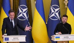 «Зеленский готов заключить с Путиным сделку»: Украина «может поступиться» Крымом и Донбассом, но не более