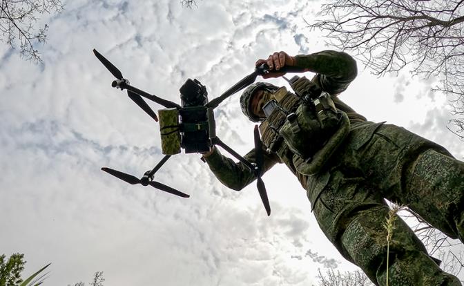 НЛО над Украиной: «Шестигранник с синим хвостом» вызвал переполох и в ПВО, и в спецслужбах, и в самостийном Минобороны