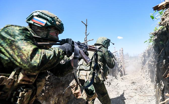 Константиновка обречена стать русской: Зачем ВСУ вводят в город свежие силы, которые тут же «двухсотятся»