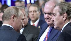 Крах «единого евро-фронта»: К Путину прилетел Шредер – как и требовала Россия