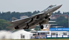 МАКС закрыт: Гражданских самолетов на экспорт у нас нет, а военные и так улетают со свистом