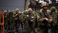 Самураи поедут в Европу украинскую военную мову изучать