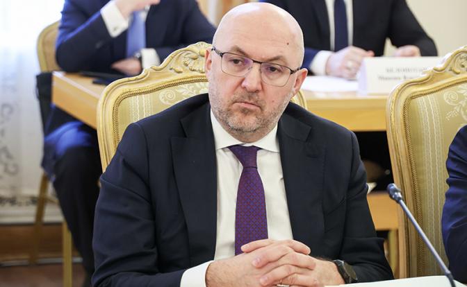 На фото: уполномоченный представитель президента РФ (шерпа) в «двадцатке» Денис Агафонов.