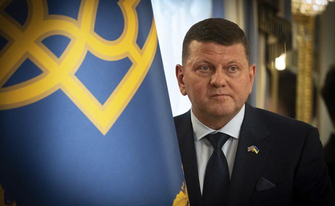 На фото: экс-главком ВСУ и посол Украины в Британии Валерий Залужный