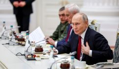Полковник Макгрегор: У Путина лопнуло терпение. Решающее наступление он начнет до конца лета