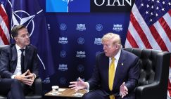 Трамп опять обманул: Зеленский возвращается с саммита НАТО без «патронов», но со сборником сказок про «Пэтриоты»