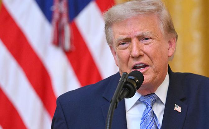 На фото: президент США Дональд Трамп