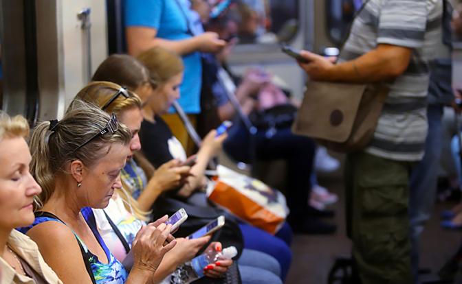 Банки заблокируют переводы с некоторых смартфонов с 2027 года