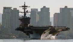 USS Abraham Lincoln: 5000 моряков на грани бунта, нет зубной пасты, гальюны воняют нестерпимо