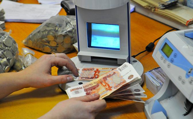 КПРФ – властям: «МРОТ с 2027 года должен быть не ниже 50.000 рублей»
