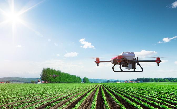 На фото: XAG P150 Max Agricultural Drone