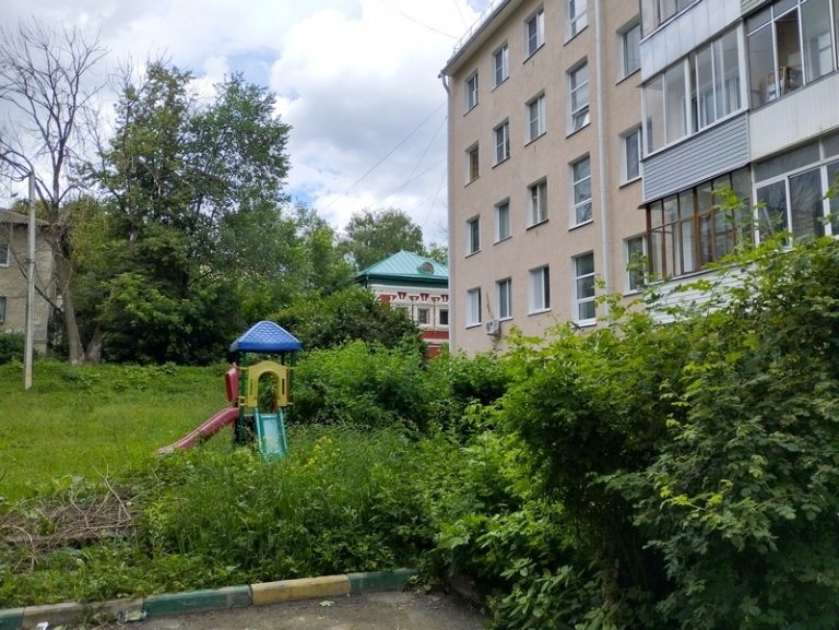 автора
