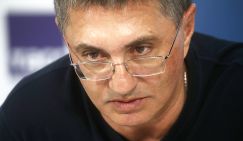 Мясников рассказал, как можно избежать онкологии