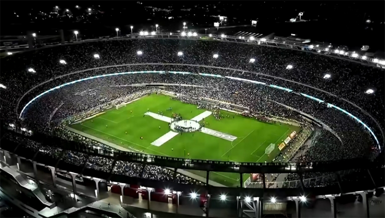 На фото: стадион &laquo;Монументаль&raquo; (Estadio M&acirc;s Monumental) в Буэнос-Айресе, где состоялся официальный прощальный матч Лионеля Месси за сборную Аргентины