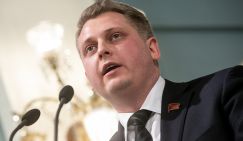В КПРФ предложили освободить обычных граждан от платы за госуслуги