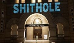 На отеле Трампа появилась «вонючая дыра»