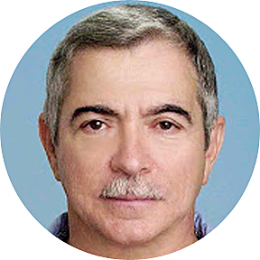 Александр Ишханов