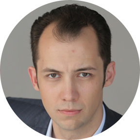 Роман Казаков