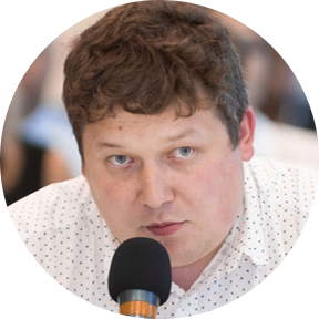 Руслан Хвостов