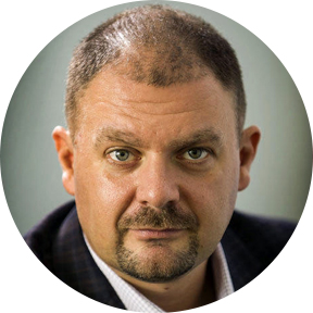 Илья Власенко