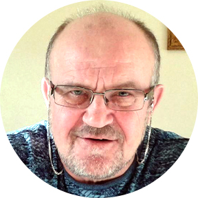 Янис Адамсон