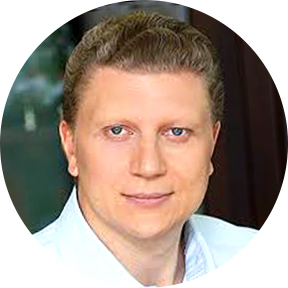 Николай Захаров