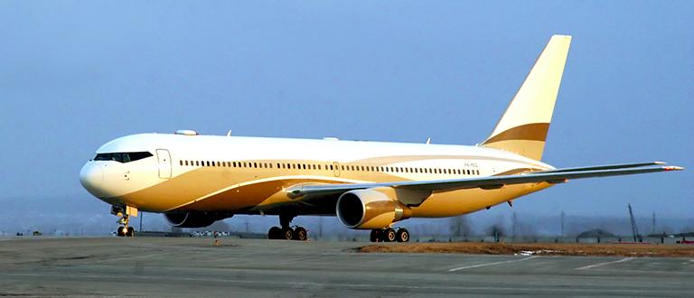  Самолет Боинг 767&minus;33A/ER Романа Абрамовича 