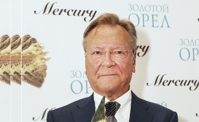 На фото: актер театра и кино Сергей Шакуров, победивший в номинации "Лучшая мужская роль второго плана" (отец в фильме Н. Лебедева "Экипаж"), н