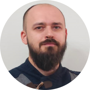 Руслан Атаманов