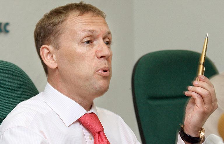 На фото: бизнесмен Андрей Луговой во время пресс-конференции по поводу расследования дела об убийстве Александра Литвиненко, 2007