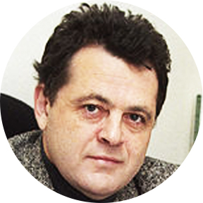 Илья Альтман