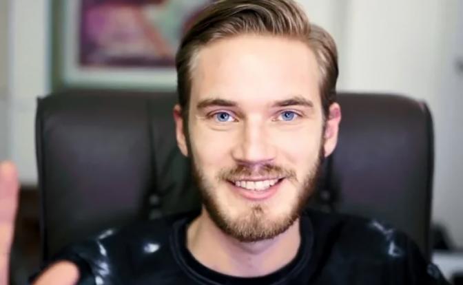 На фото: PewDiePie (ПьюДиПай).