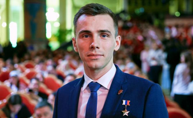 На фото: Владислав Головин.