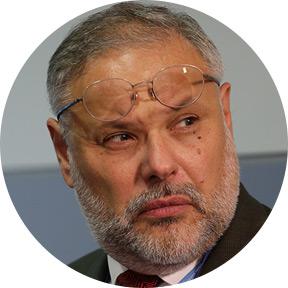 Михаил Хазин